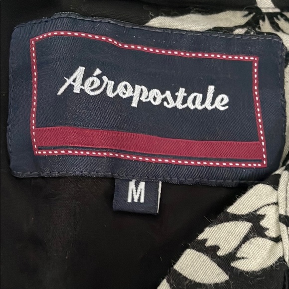 Aeropostale Black and White Casual Button Down Shirt - Picture 2 of 5